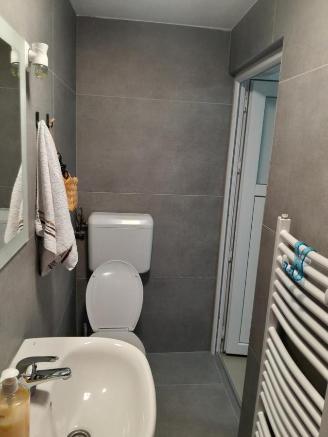Apartmani Bet Gradacac 1 Maj Broj 24 Extérieur photo